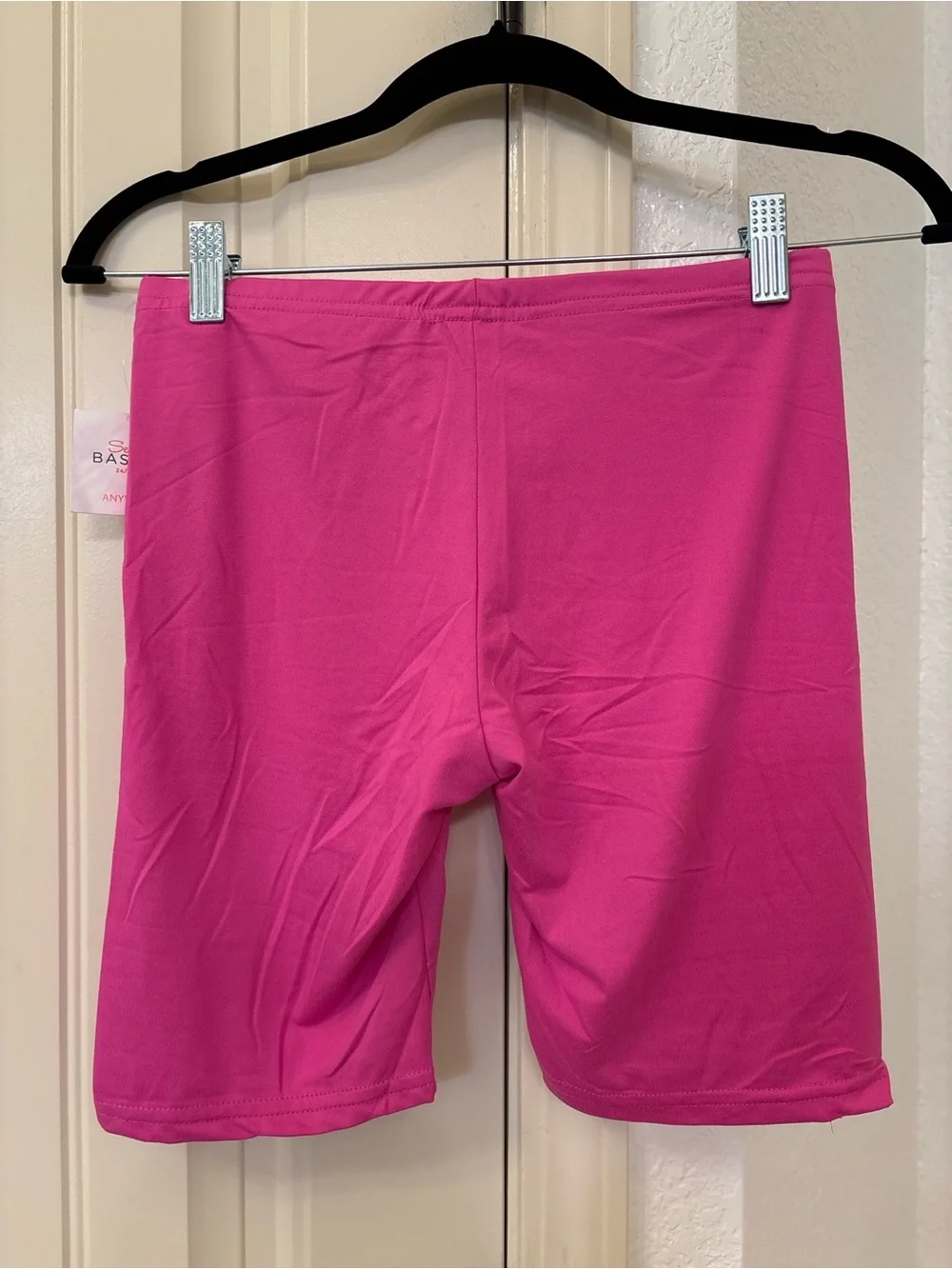 Sexy Basics Hot Pink Biker Shorts NWT Size Medium Stretch Yoga Lounge Athleisure